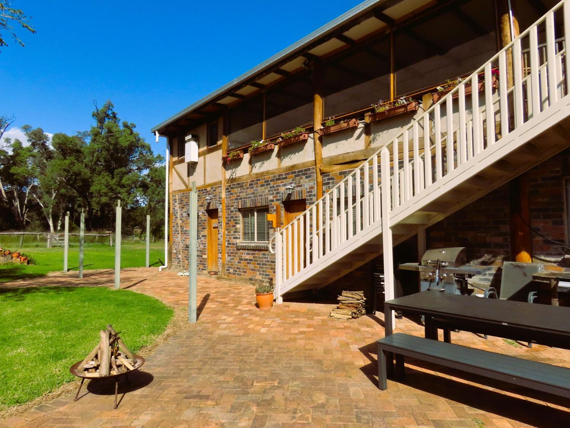 Pilliga Pottery Creative Farmstay Coonabarabran Kültér fotó